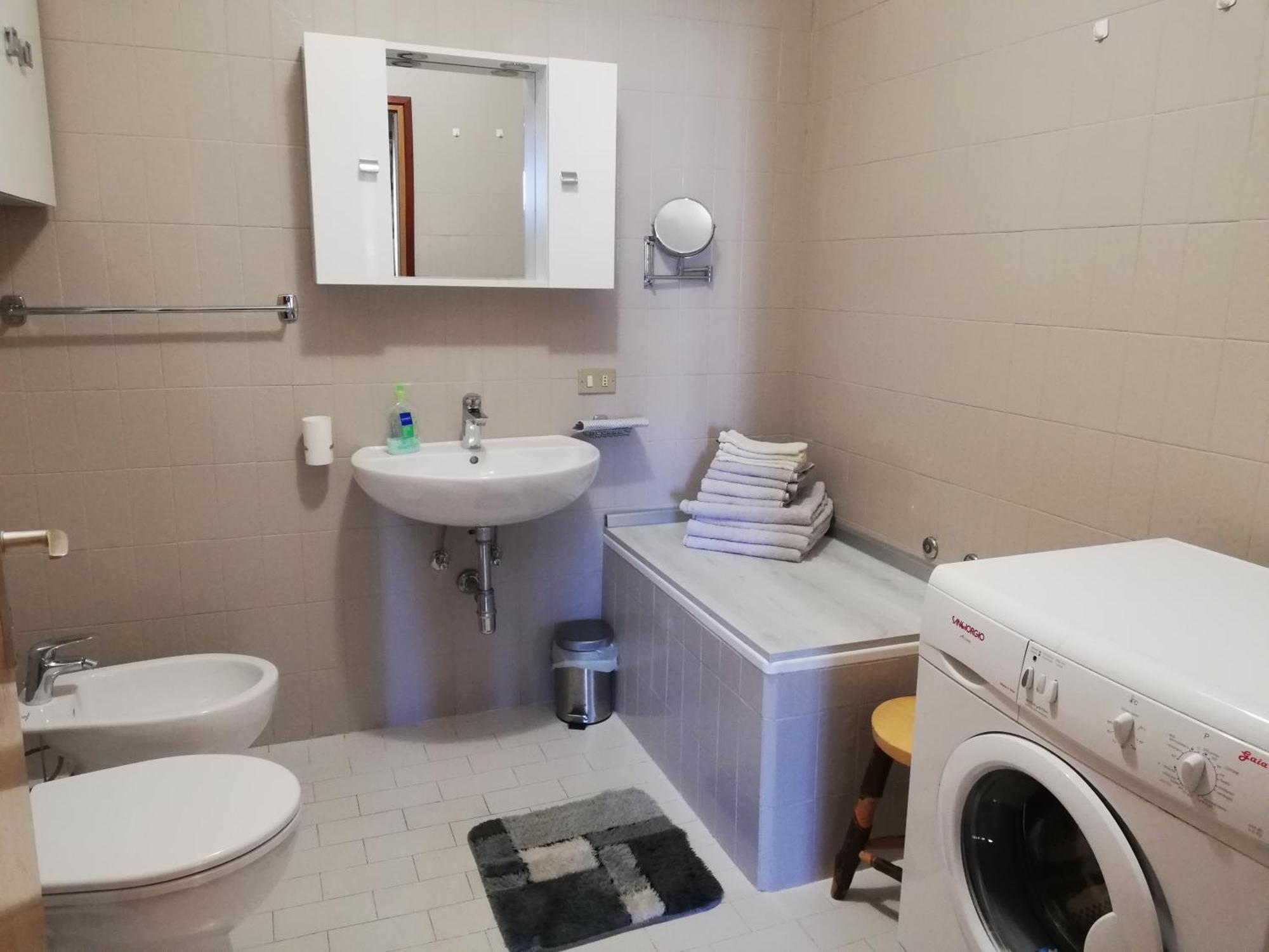 Mendola Apartments Max מראה חיצוני תמונה